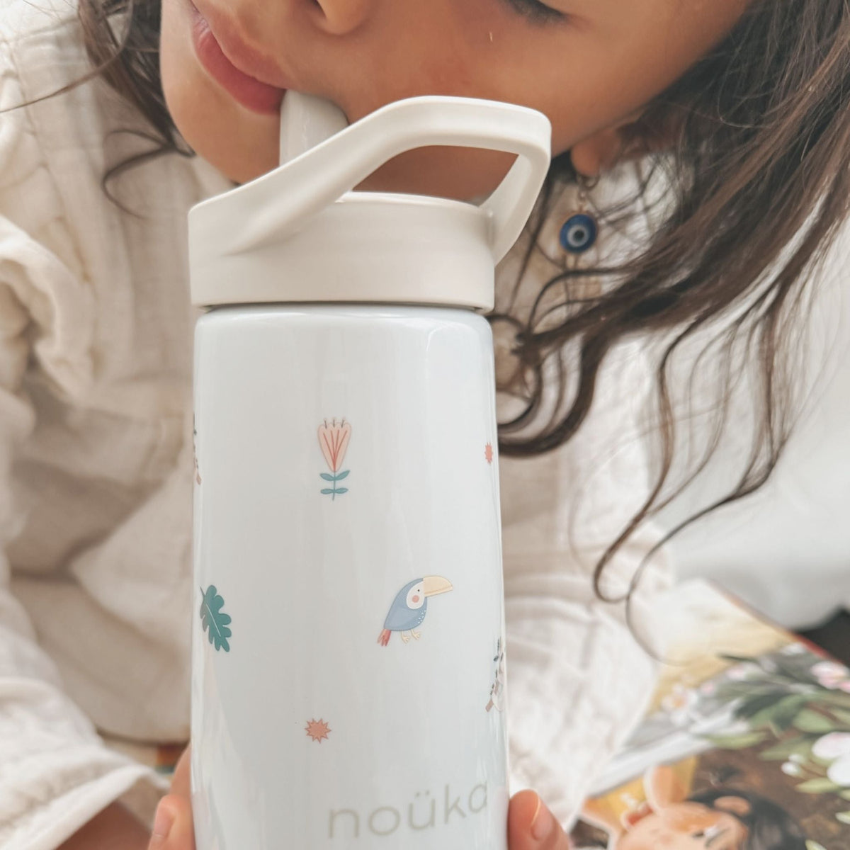 Gourde à paille avec bouchon rabattable noüka 415 ml (14 oz) Collection Henry - Safari