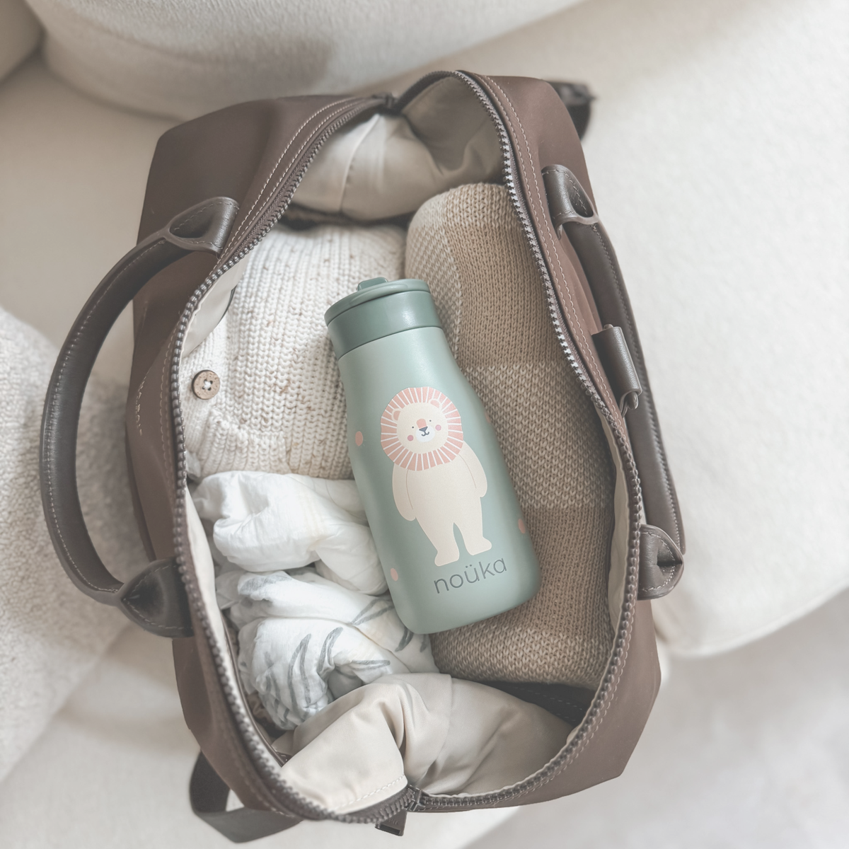 Gourde en acier inoxydable noüka 10 oz Collection Lucie - Roary le lion