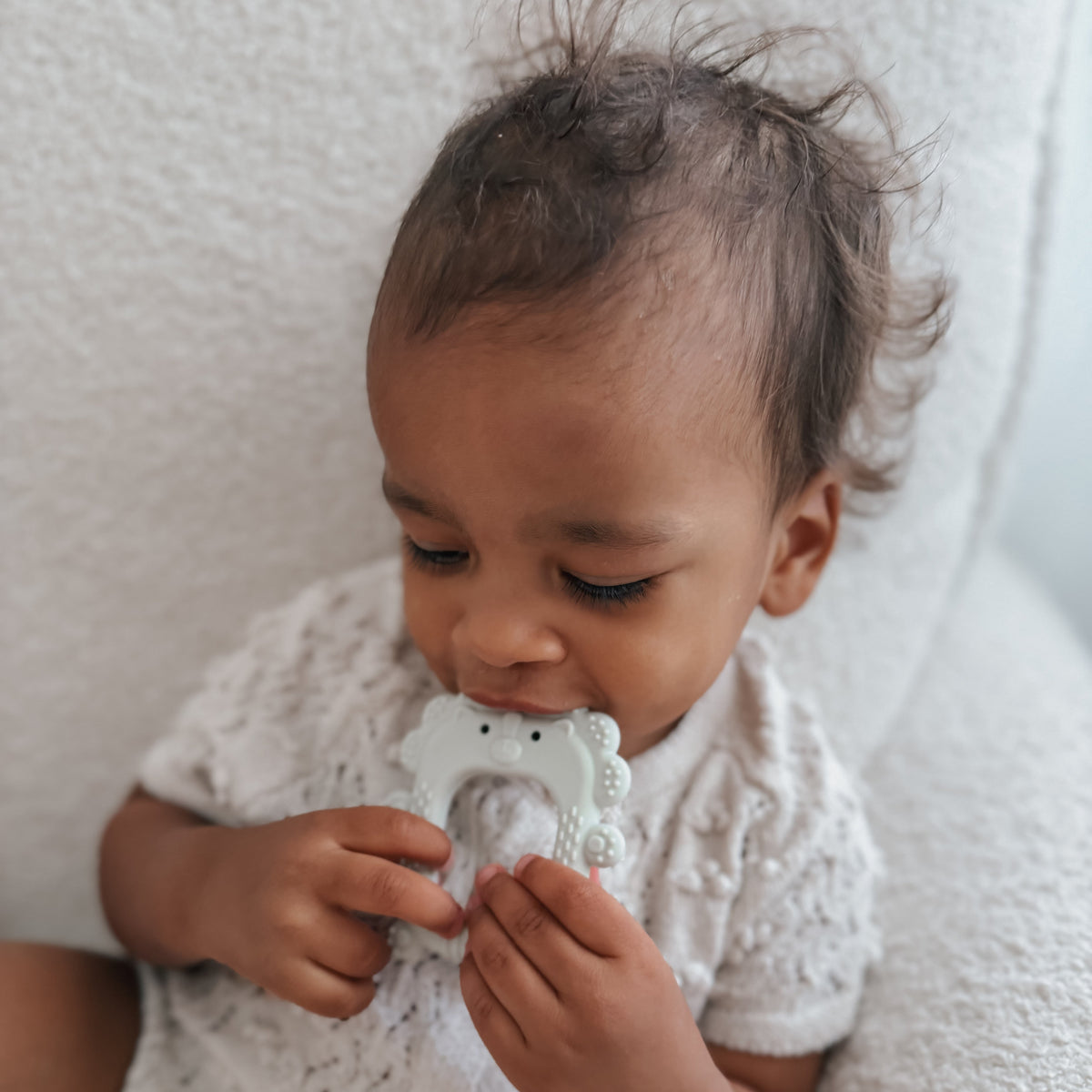 Anneau de dentition en silicone noüka - Mimzy l'agneau
