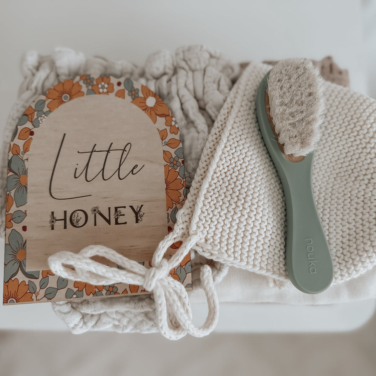 noüka Baby's First Hair Brush - Soft Blush